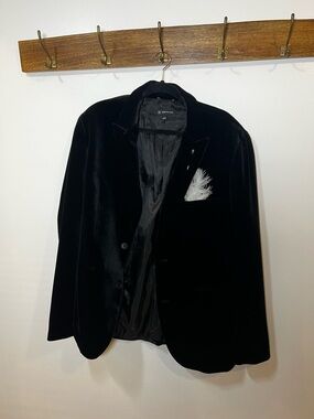INC International Concepts Black Velvet Blazer with White Pocket Feather